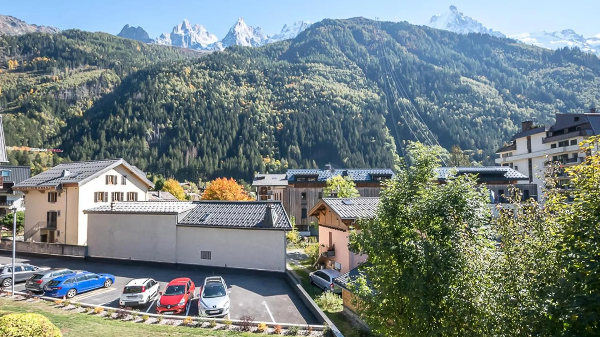 Apartment Chamonix : Studio Charmant, Balcon Vue Mont-Blanc, Parking, Wifi, Animaux Acceptes - Fr-1-343-221 France